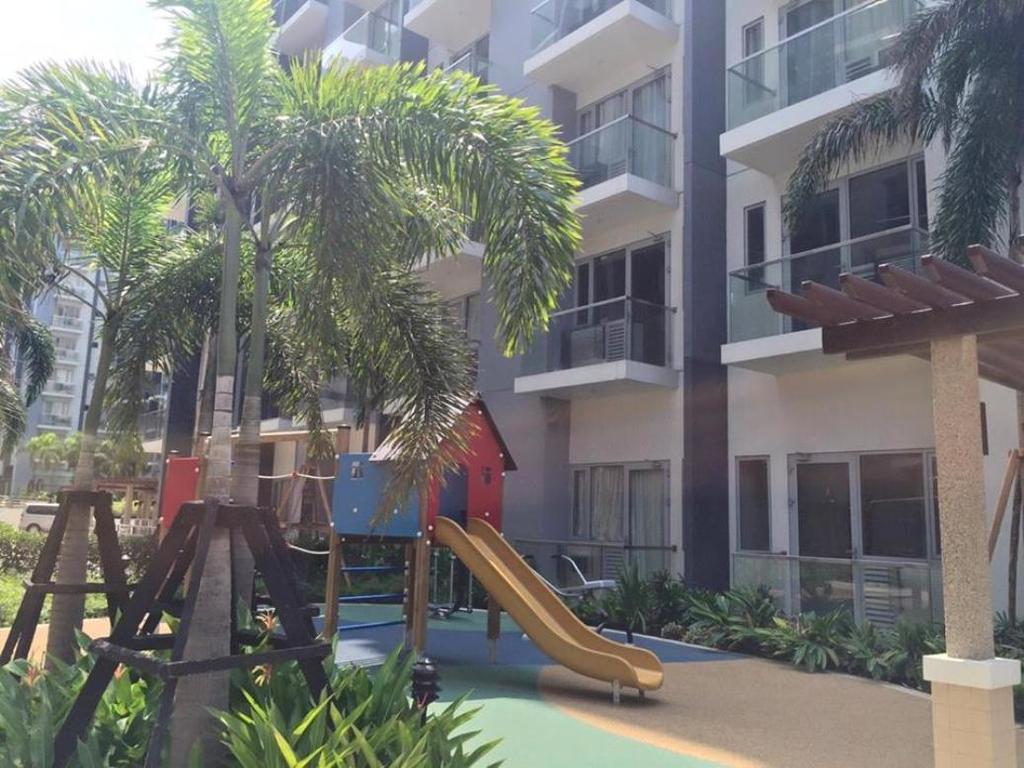 One Palm Tree Condo Manila Room photo